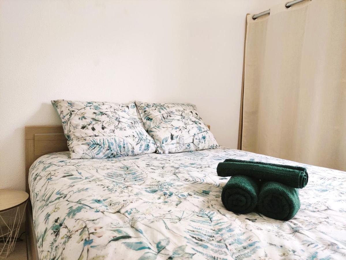 Charmante Maison De Vacances, 4P, Piscines, Proche Gohaud Сен-Мишель-Шеф-Шеф Экстерьер фото